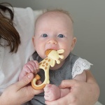 Dr. Brown's Ridgees Giraffe, Massaging Baby Teether, Designed by a Pediatric Dentist, BPA Free,3m+ - Image 5